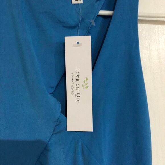 Live In The Moment Womens Tank Bodysuit Size 8 Blue Cutout High Neck Sleeveless - Picture 3 of 7